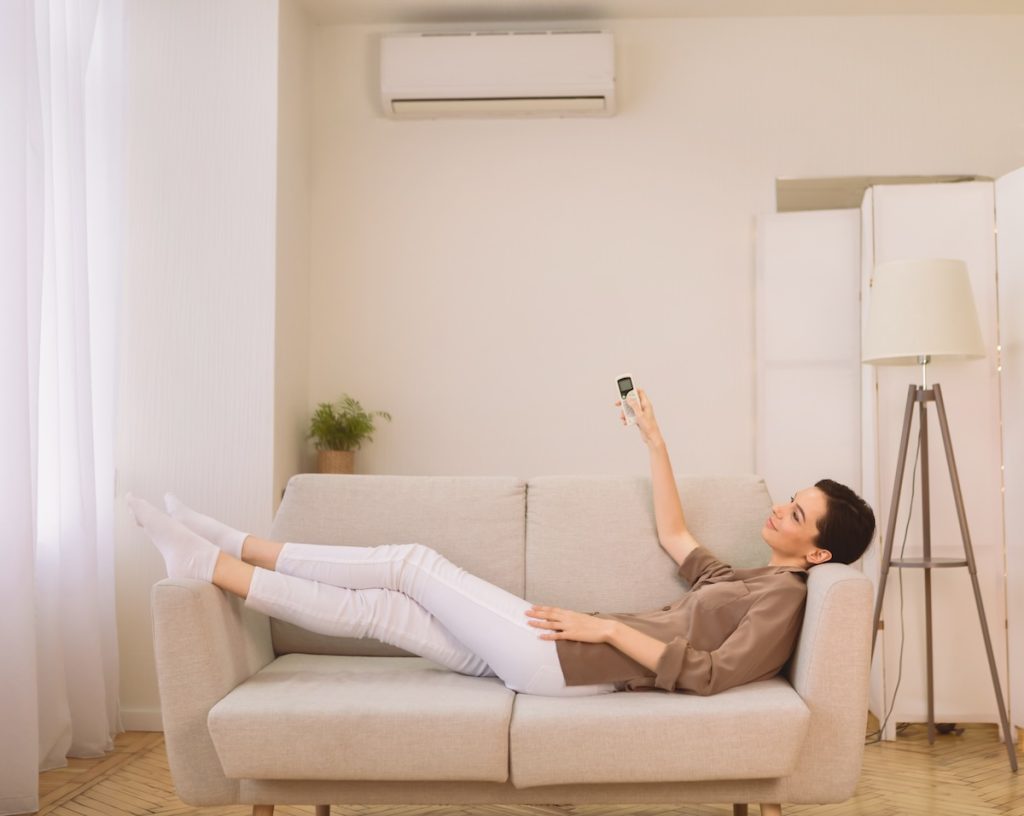 Nottingham living room air conditioning